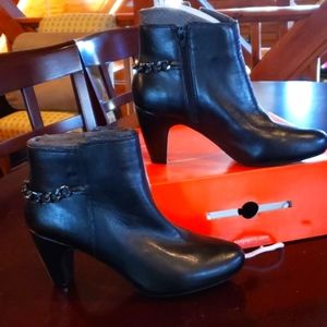 Easy Spirit zip black ankle boot sz 10 3" heel